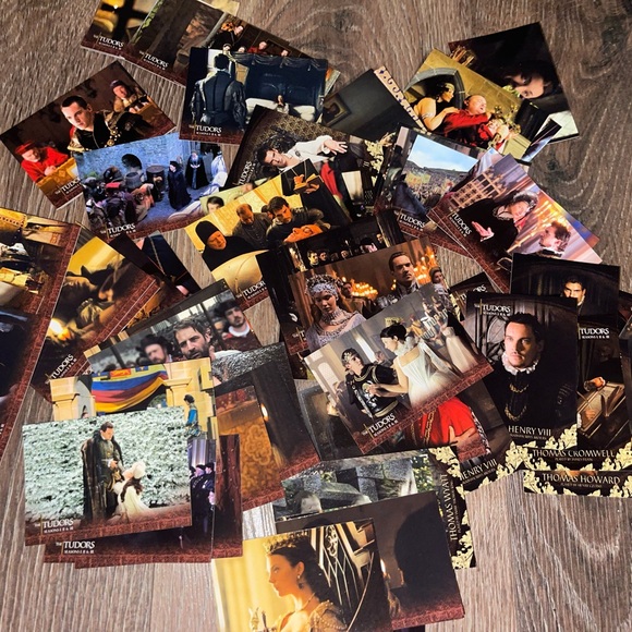 Tudors Collectors Cards ~ rare Autograph and Wardrobe - Picture 6 of 8